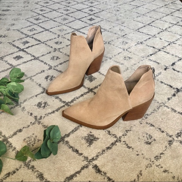 gigietta bootie tortilla suede